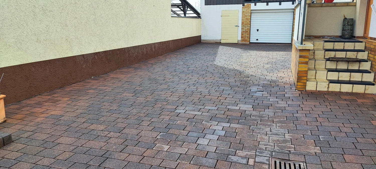 Zois Gartengestaltung - Professionelle Reinigung