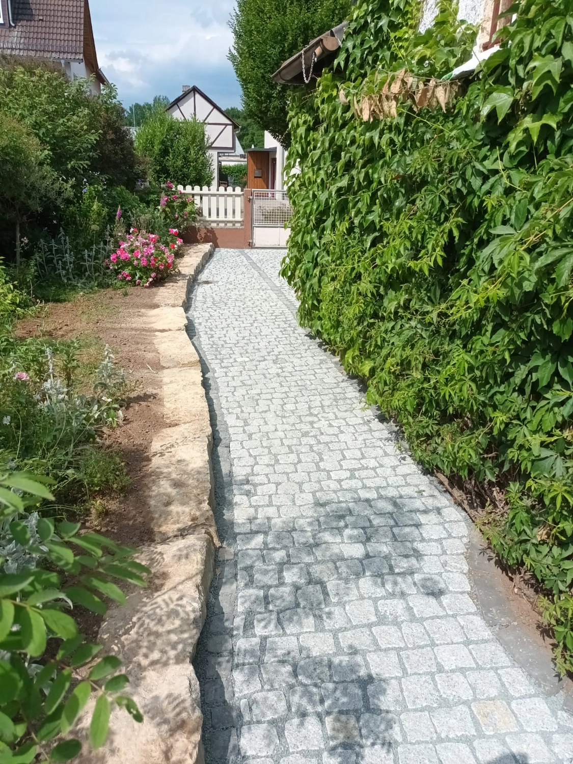 Zois Gartengestaltung - Natursteinarbeiten