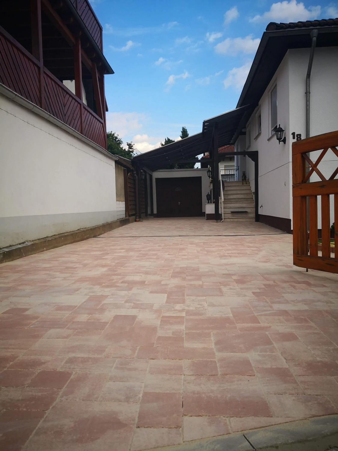 Zois Gartengestaltung - Pflasterarbeiten & Eingangsbereiche