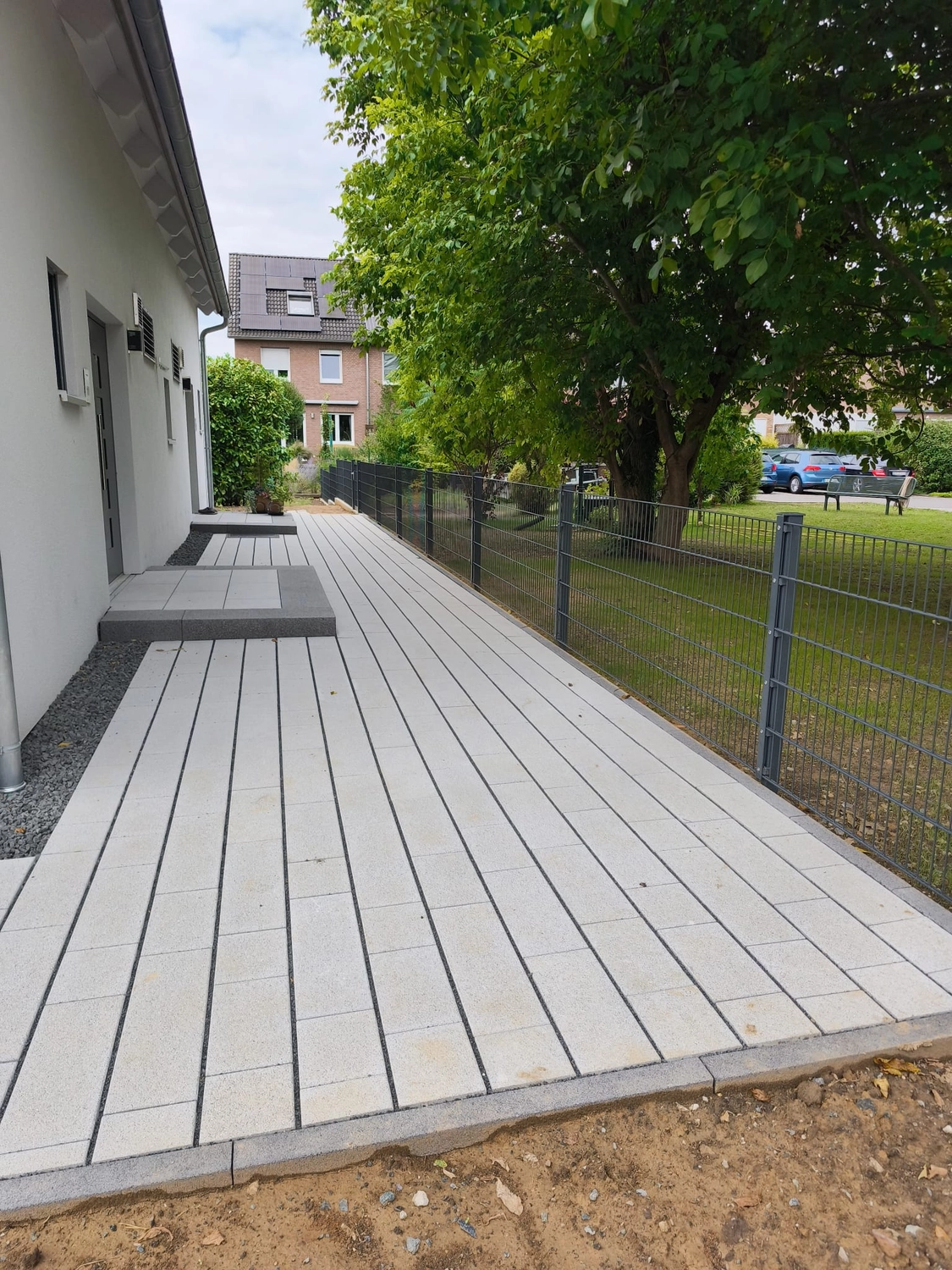 Zois Gartengestaltung - Pflasterarbeiten & Eingangsbereiche